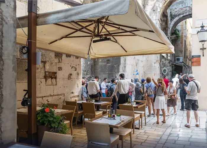 Aurum Templi Apartment *