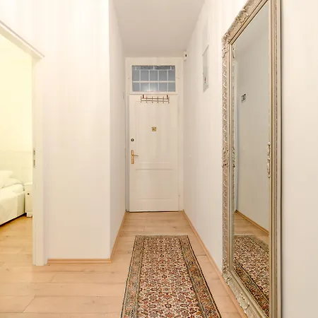 Apartment Aurum Templi *