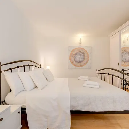 Apartment Aurum Templi *