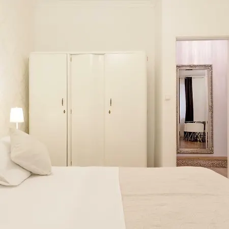 Aurum Templi Apartment *