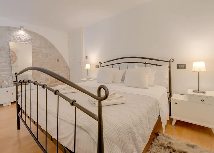 Apartment Aurum Templi